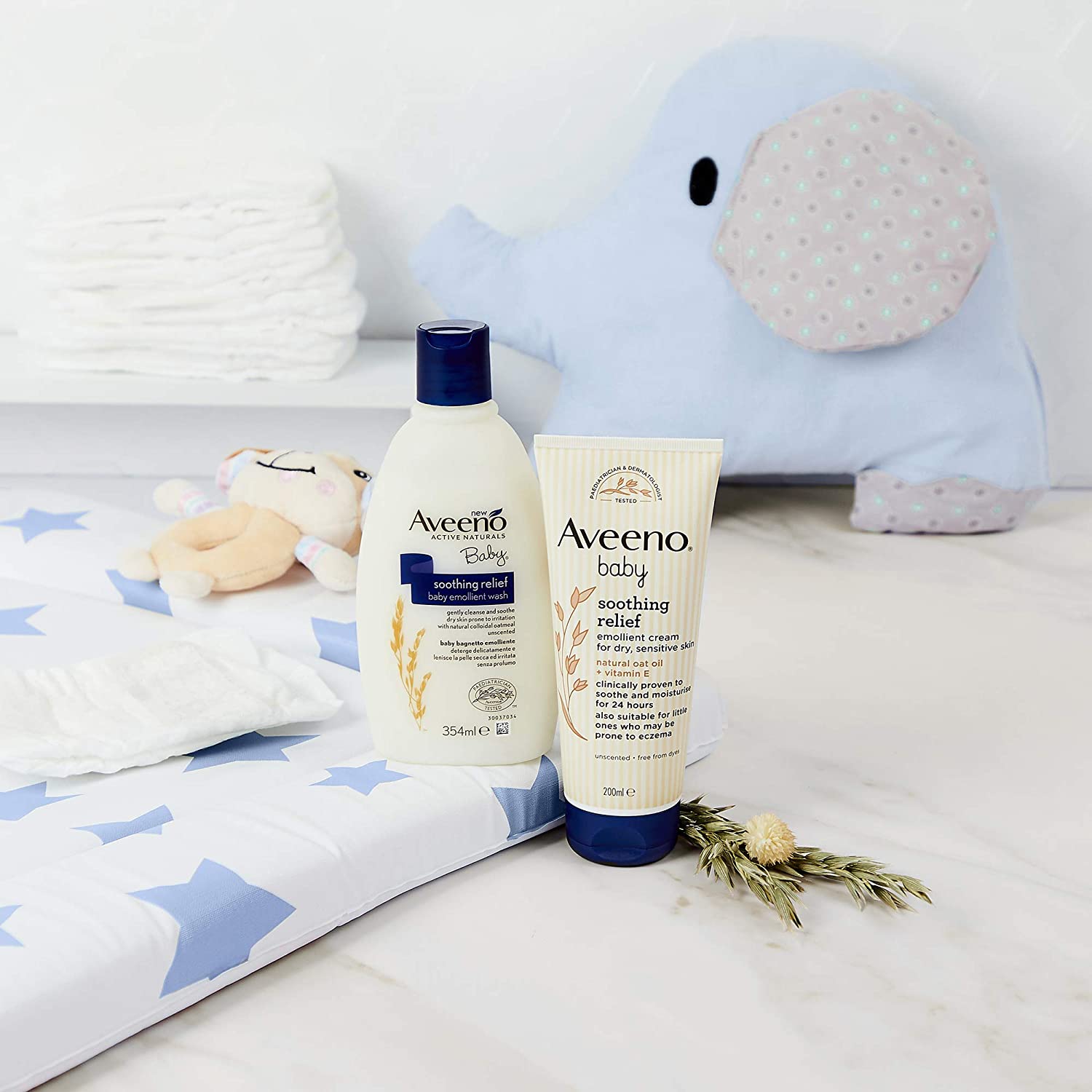 Aveeno Baby Soothing Relief Emollient Cream 200ml Suitable for Dry