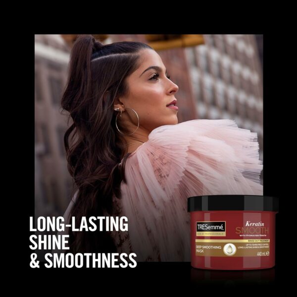 TRESemmé Keratin Smooth Deep Smoothing Mask rinse-out hair treatment with hydrolysed keratin for soft, shiny, frizz-free hair 440 ml - Image 3