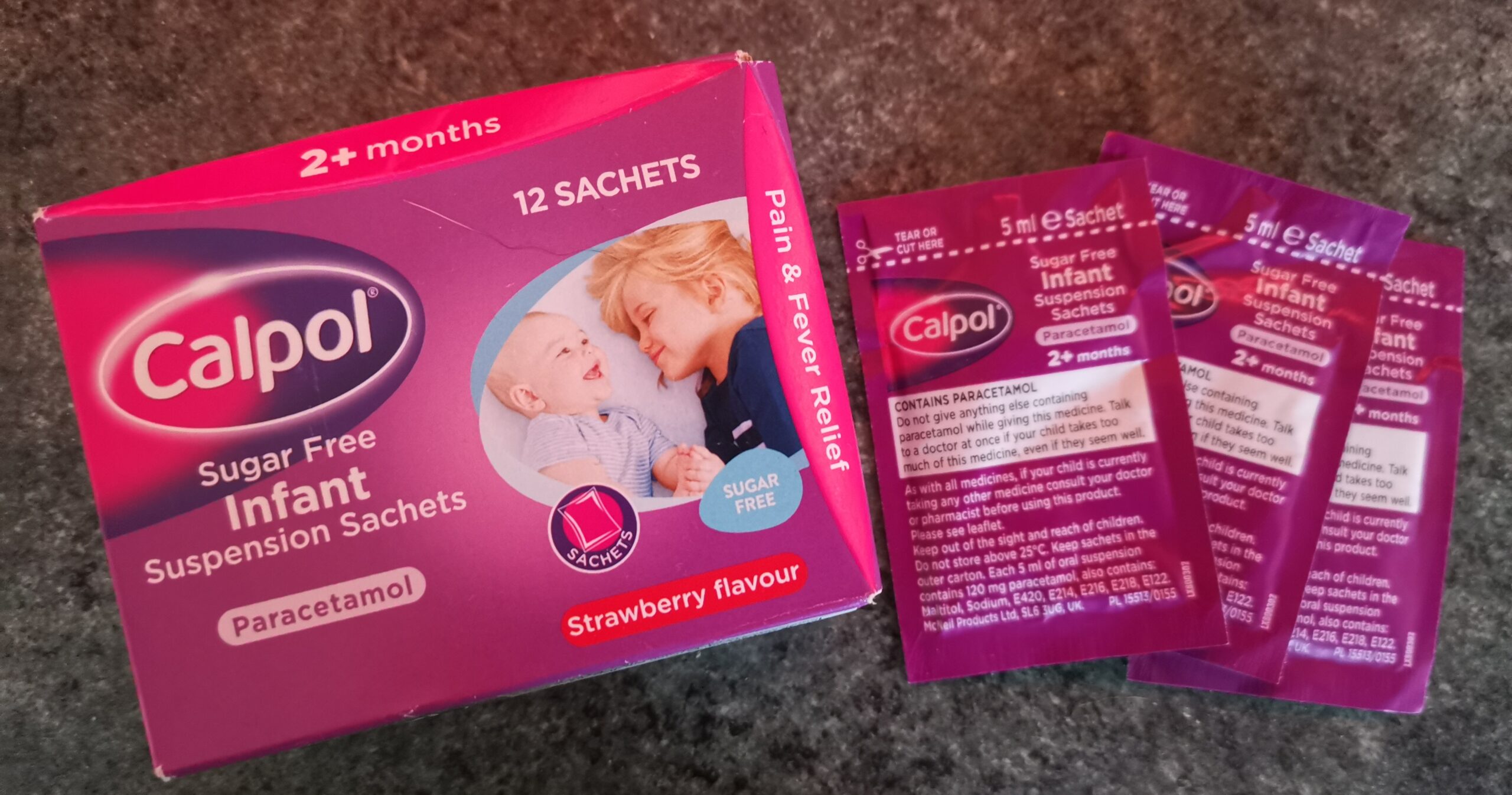 Calpol Sugar Free Infant Oral Suspension Strawberry Flavour 2+ Months 12 x 5ml Sachets - Image 2