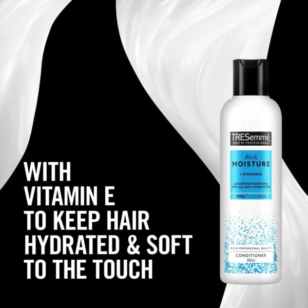 Tresemme Rich Moisture Conditioner 300Ml - Image 2